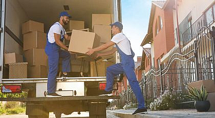 Home-Moving-Companies-in-Abu-Dhabi-_-Cover-ar-17112022-420x230